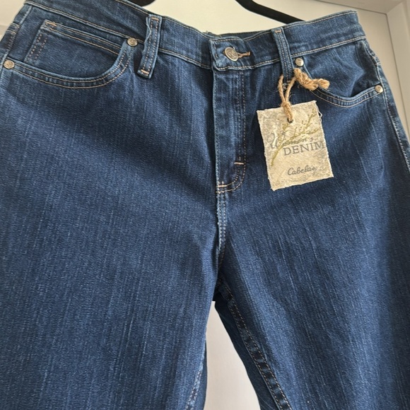 Cabela's Women's Classic Blue Jeans Size 8 - Straight Leg - New with Tags - Picture 7 of 9